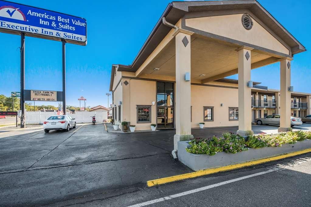 Americas Best Value Inn Arkadelphia Esterno foto