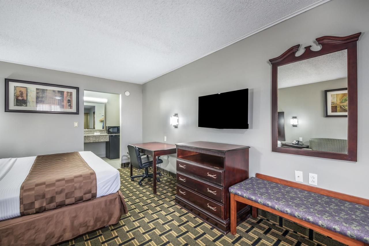 Americas Best Value Inn Arkadelphia Esterno foto