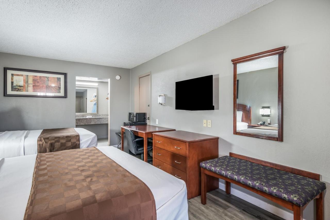 Americas Best Value Inn Arkadelphia Esterno foto